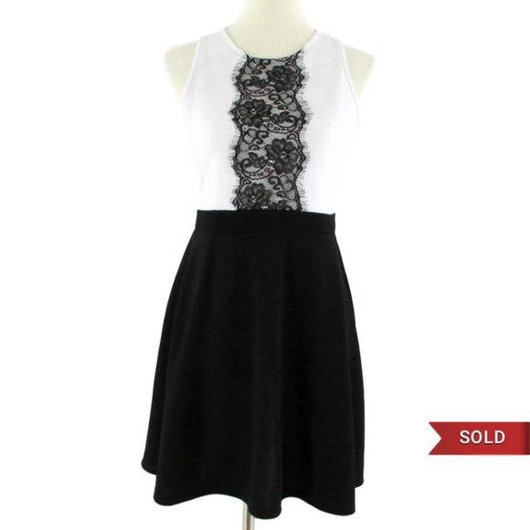 Dotted Dresses & Skirts - Waffle Texture Sleeveless Fit and Flare Dress